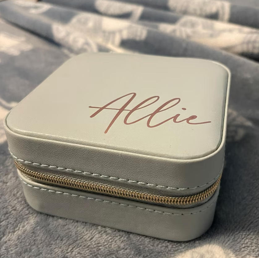 Bridesmaid Personalized Jewelry Box - Customer Photo From Allie K.