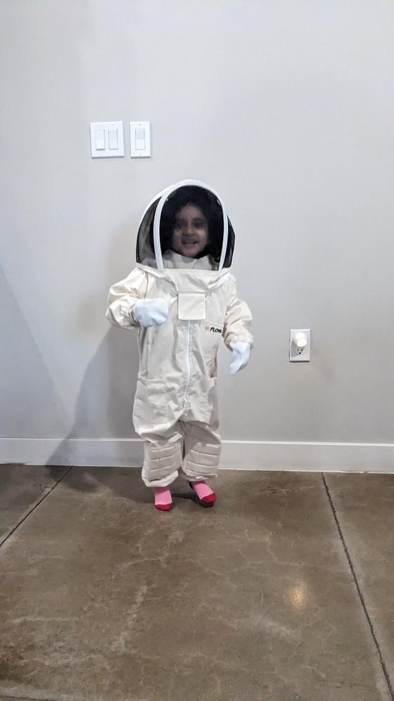 Flow Bee Suit – Organic Cotton – Toddler - Customer Photo From Vk Mel