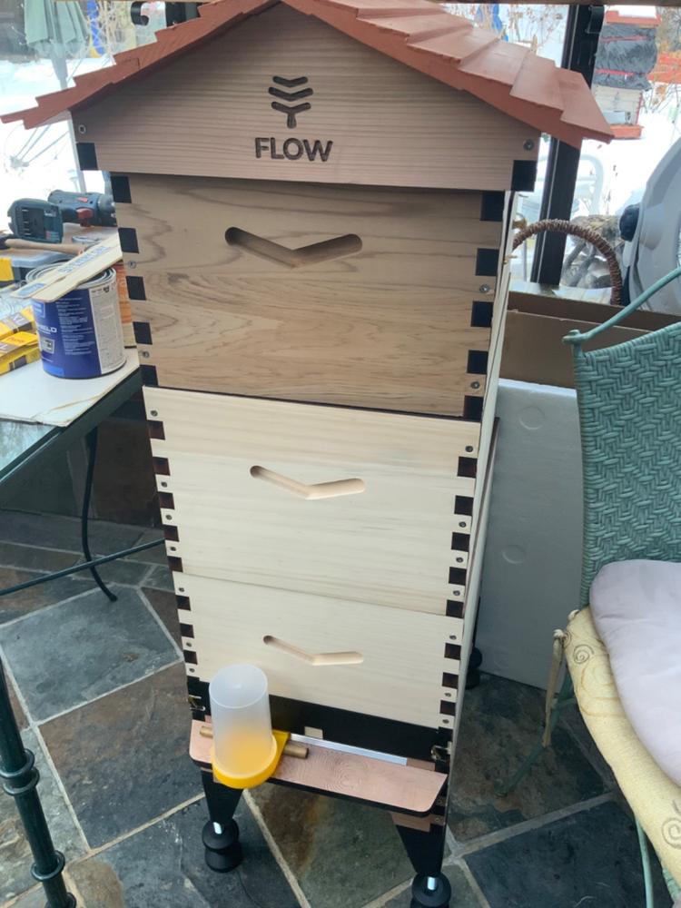 Base & Stand – Flow Hive 2+ - Customer Photo From Thomas Geis