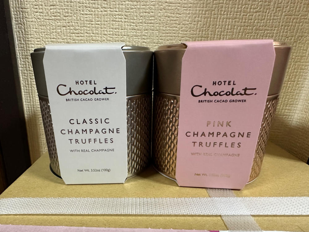 ピンクシャンパントリュフ ティン｜チョコレート 通販 – ホテルショコラ（Hotel Chocolat）