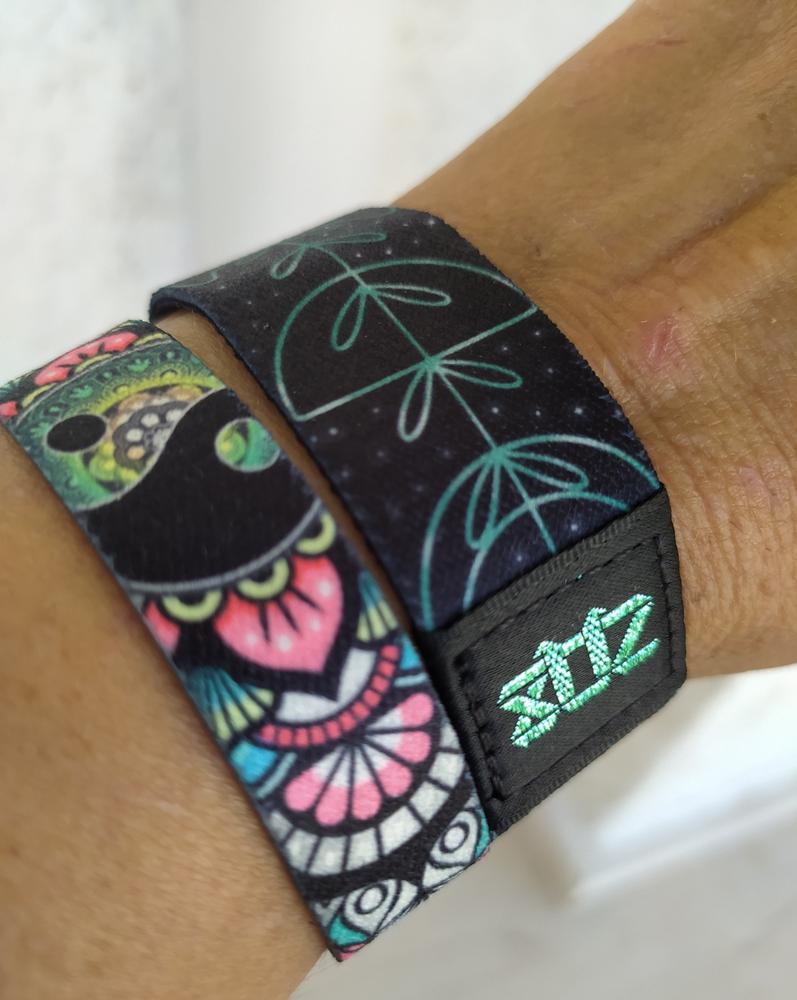 ZOX Wristband - She Is - Medium Size – Spotted Moon