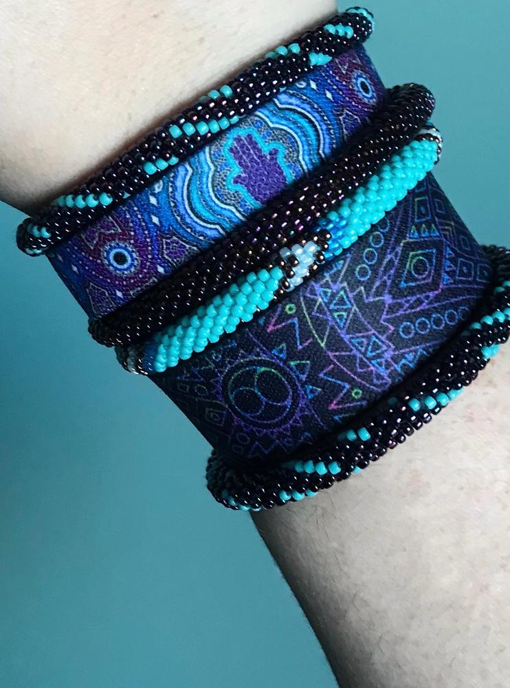 Head In The Clouds Zox Strap Reversible Wristband Bracelet - NEW