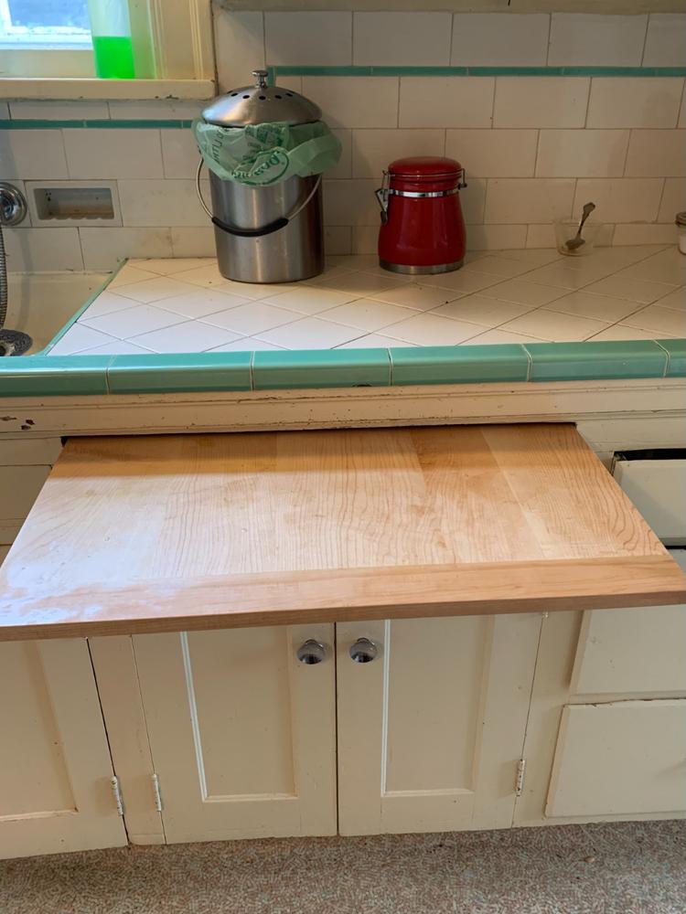 Here's What That Pull-Out Board In Your Kitchen Is Really For - The  Original Use for Pull-Out Breadboards Might Surprise You