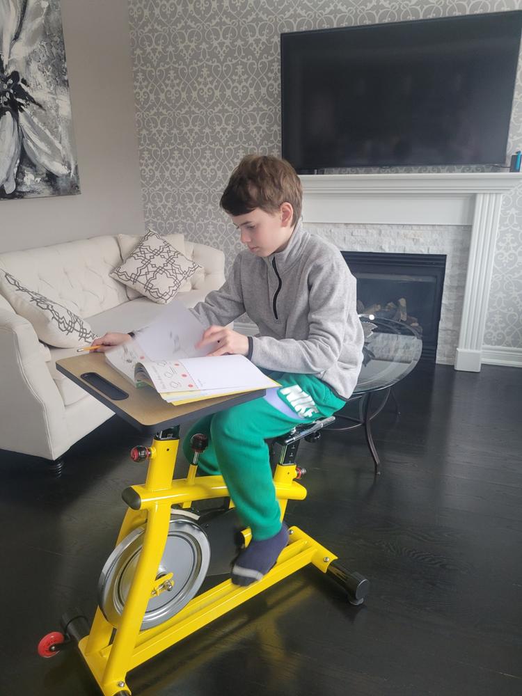 Element Fitness Neon Kids Bike - Customer Photo From Natalie Cimini