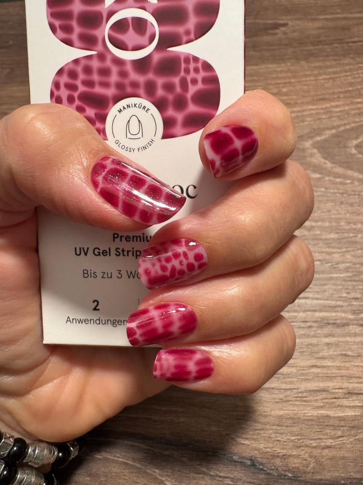 UV Top Coat Soft Glitter - Customer Photo From Yvonne