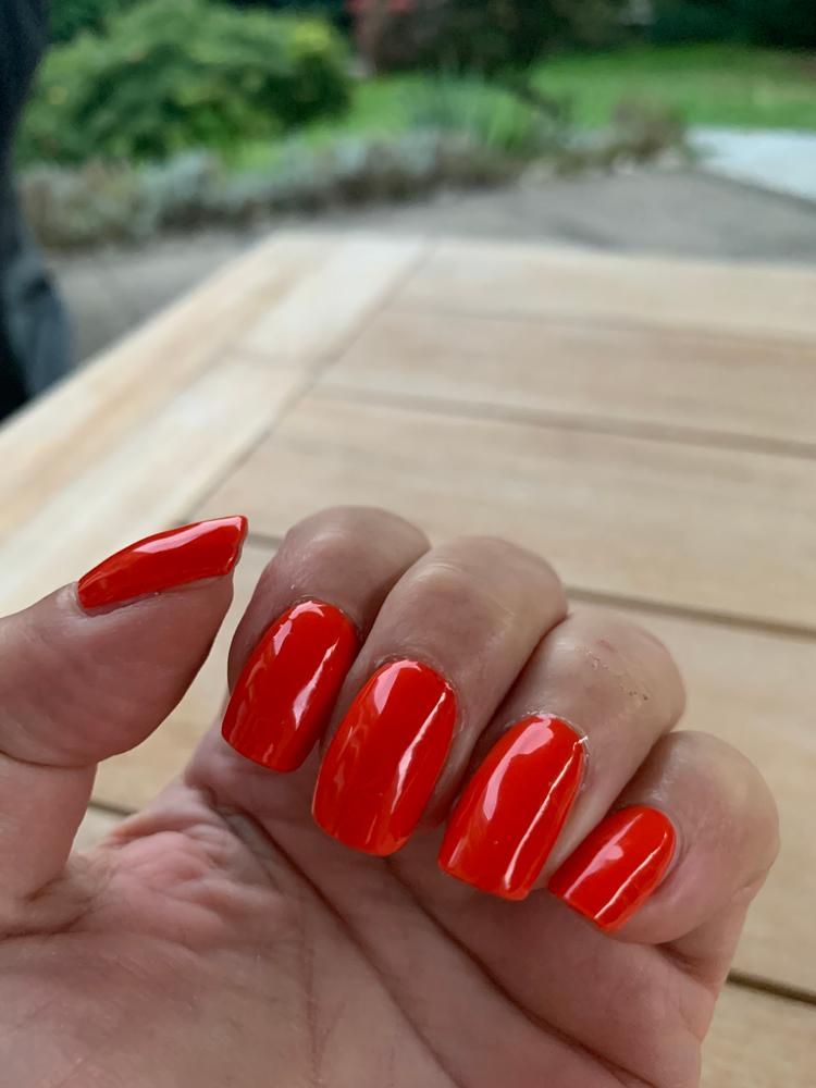 UV Top Coat Ultra Glossy - Customer Photo From Ine E.