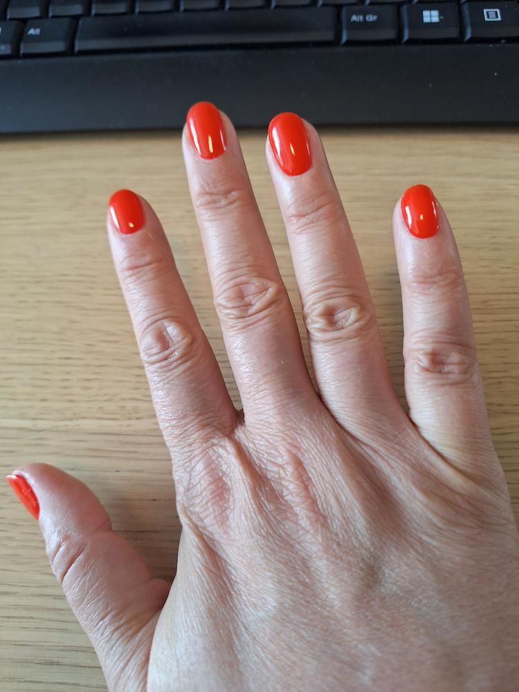 UV Top Coat Ultra Glossy - Customer Photo From Kirsten 