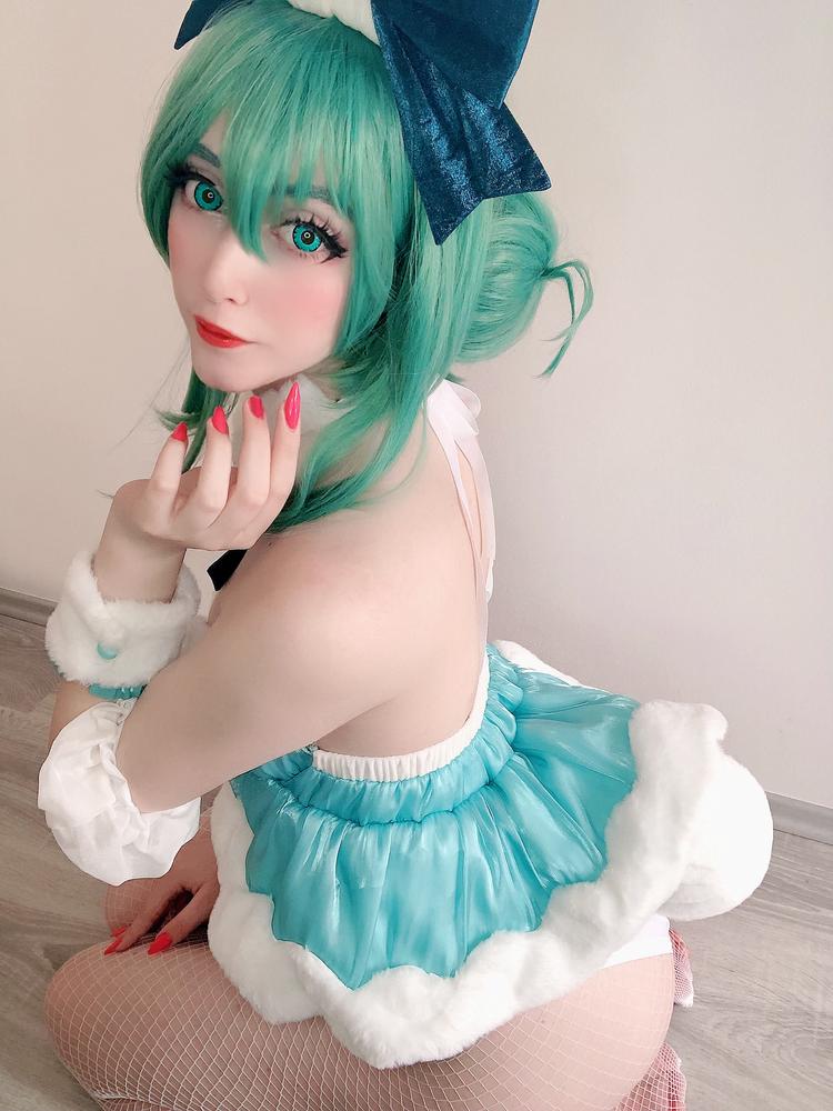 【In stock】Uwowo Cosplay Hatsune Miku Fanart. ver Cosplay Costume Cute Bunny Dress - Customer Photo From Brigichiyo