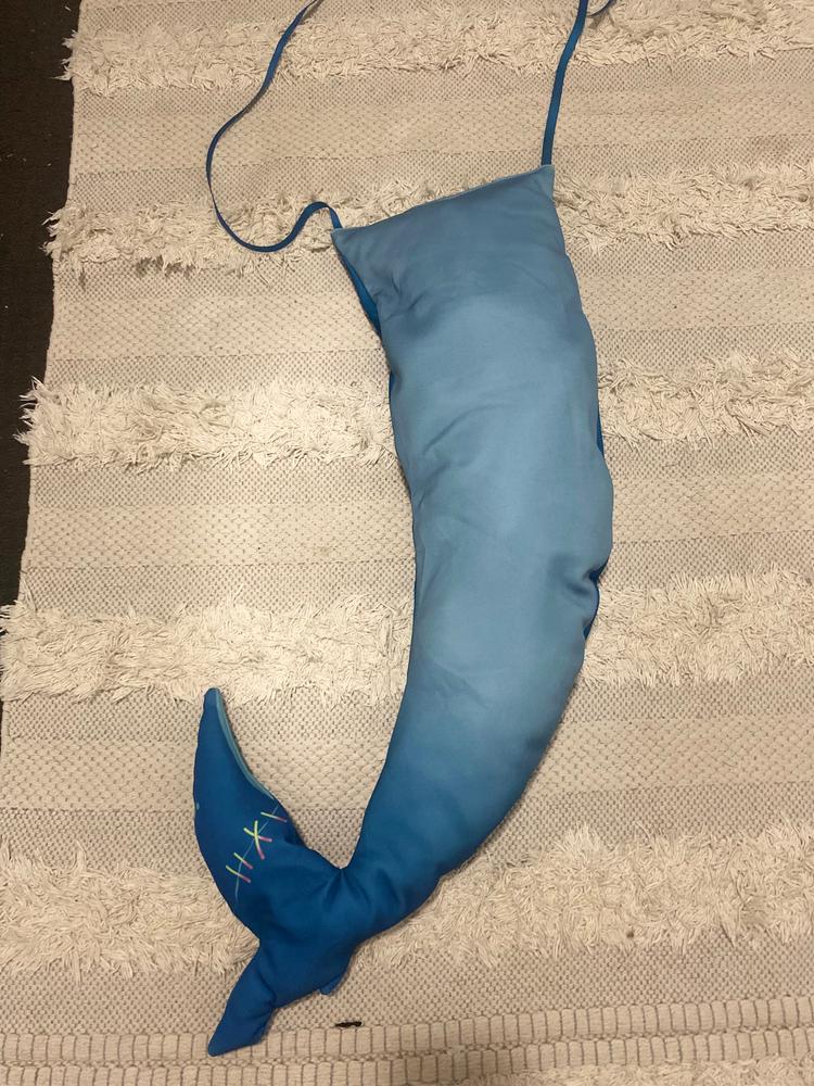 【Pre-sale】Uwowo Cosplay Gawr Gura Cosplay Wig Tail Shark GAWRGURA 40cm White Blue Gradient Wig - Customer Photo From Jaylah S.