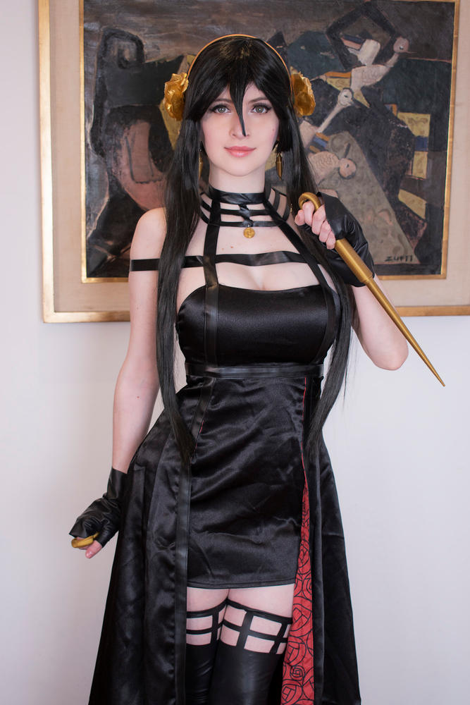 【In Stock】Uwowo Anime Plus Size Costume Spy x Family: Yor Forger Assassin Thorn Princess Dress Cosplay Costume - Customer Photo From Agos Ashford