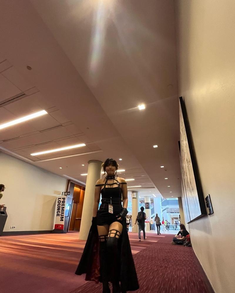 Uwowo Anime Spy x Family: Yor Forger Assassin Thorn Princess Dress Cosplay Costume - Customer Photo From Anonymous