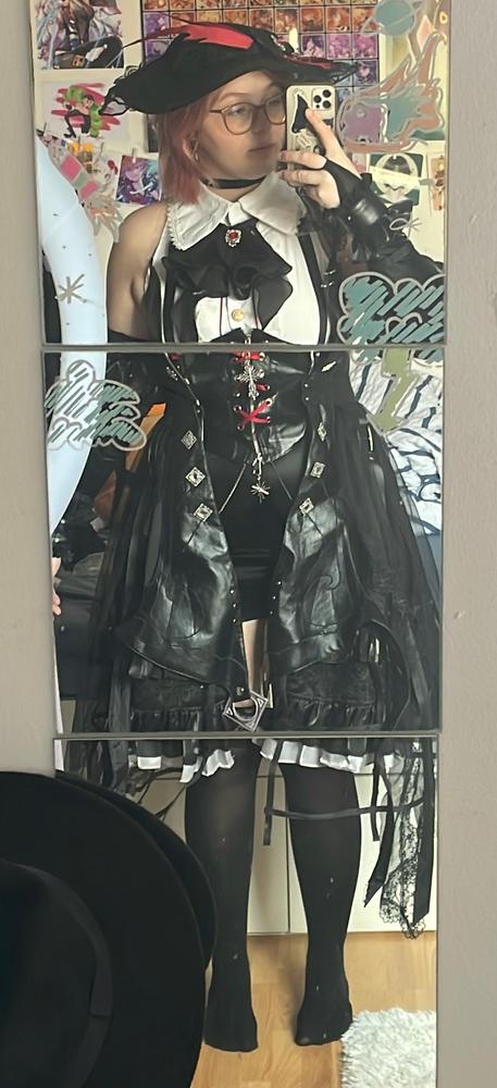 Uwowo Fanarts Gothic Witch V singer Halloween Cosplay Costume - Customer Photo From Wizzyoki