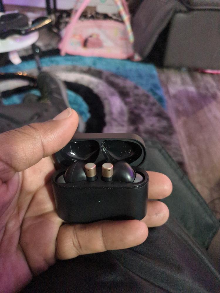 1MORE PistonBuds PRO Q30 True Wireless Active Noise Canceling Headphones - Customer Photo From Rubén Jones Jones
