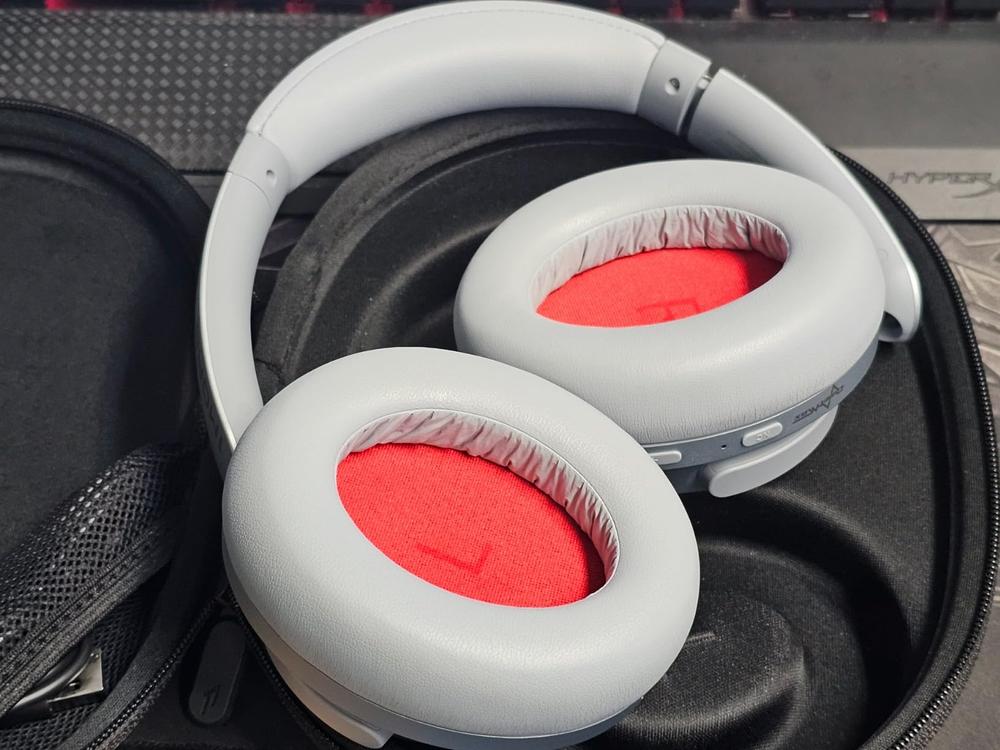 1MORE SonoFlow  Wireless Active Noise Cancelling Headphones - Customer Photo From Vladimir Rommel