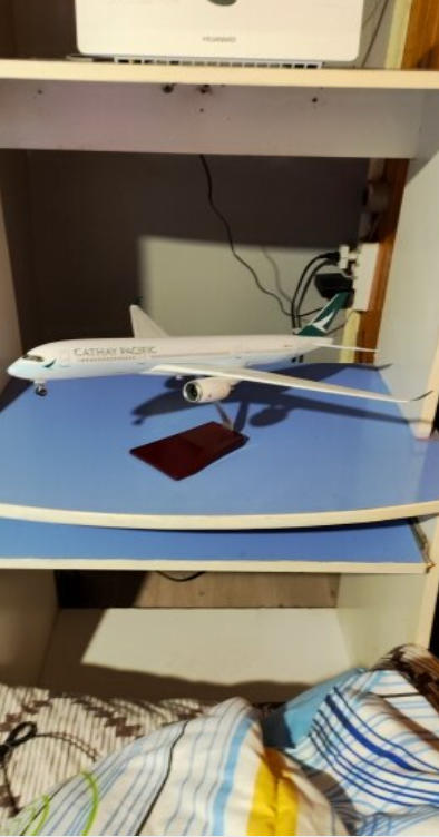 Cathay Pacific Airbus A350 Airplane Model (1/142 Scale) - Customer Photo From Michael Anderson