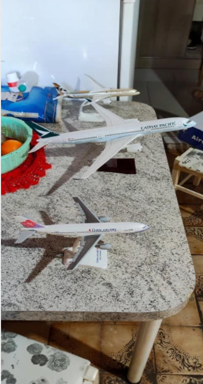 Cathay Pacific Airbus A350 Airplane Model (1/142 Scale) - Customer Photo From Michael Anderson