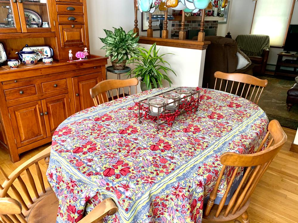 French Tablecloth Jardin Red & Grey - Customer Photo From Susie