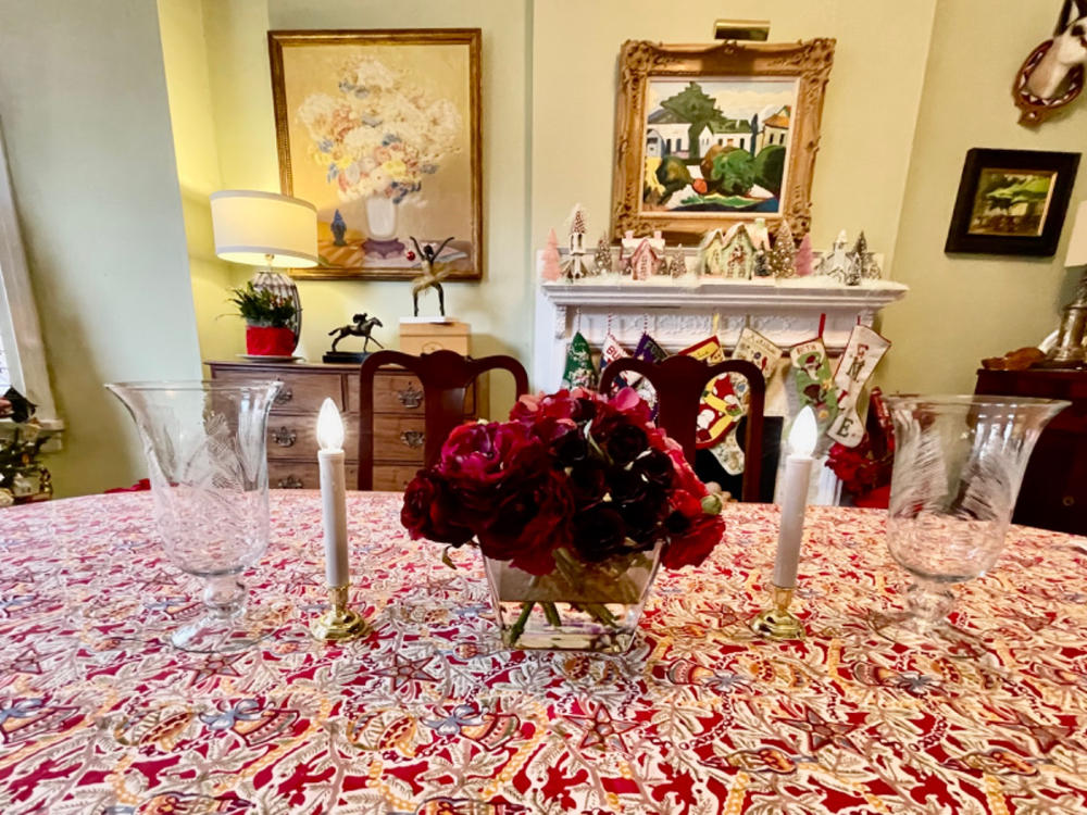 French Tablecloth Jardin Red & Grey - Customer Photo From Kathleen Barrett
