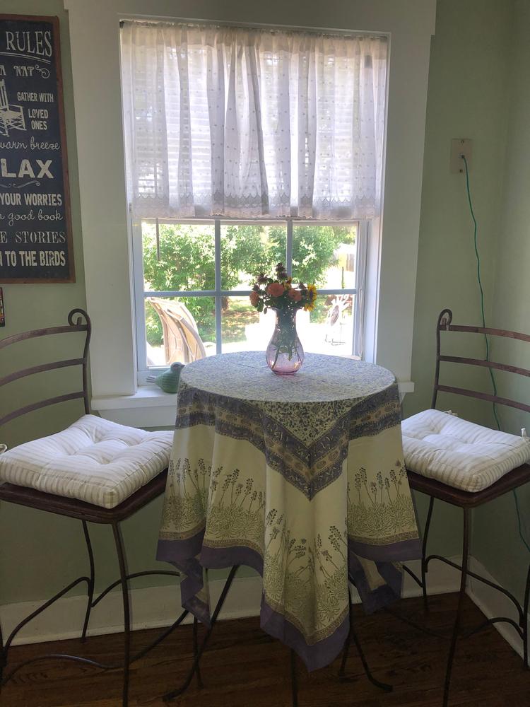 French Tablecloth Lavender - Customer Photo From Janice Johanson