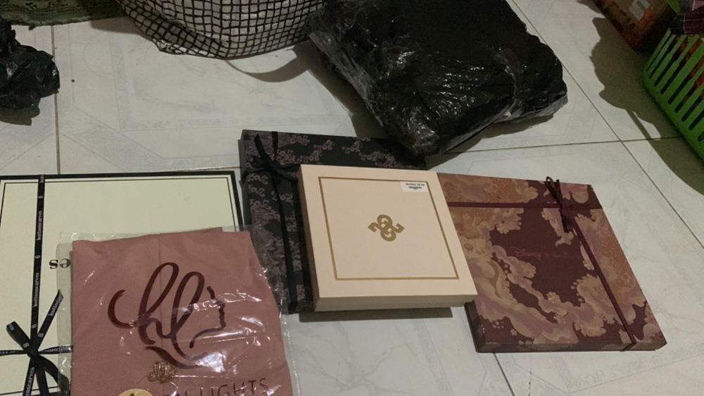 The Granada Voile Square - Black - Customer Photo From rahmi harahap
