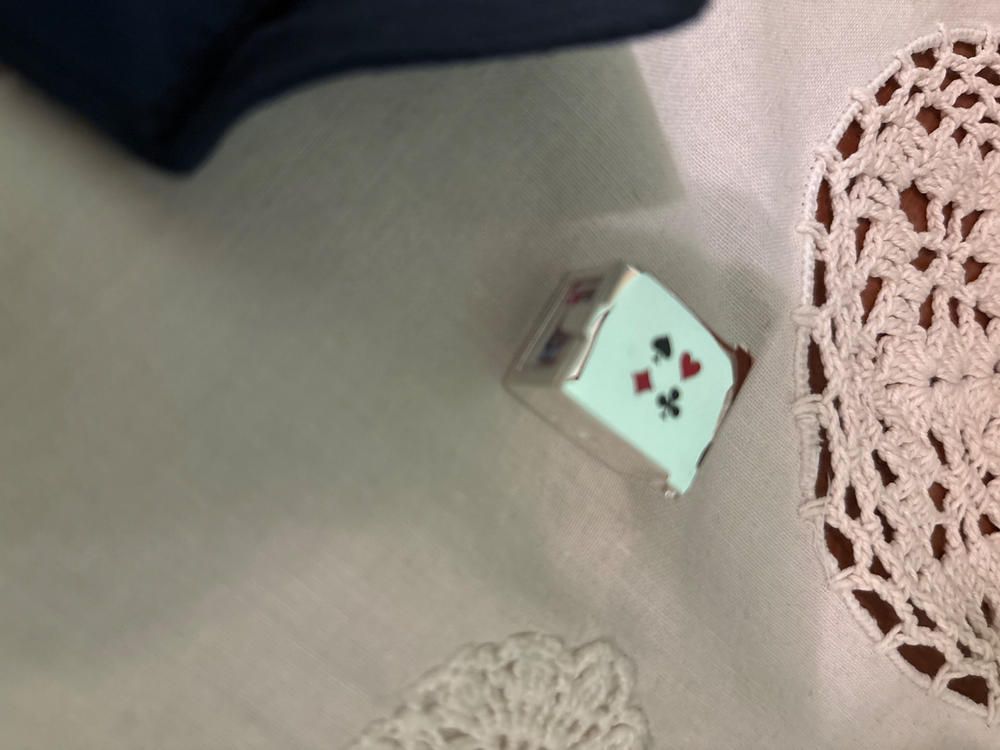 Playing Cards Charm, Silver - Customer Photo From Maria Cecilia Avataneo