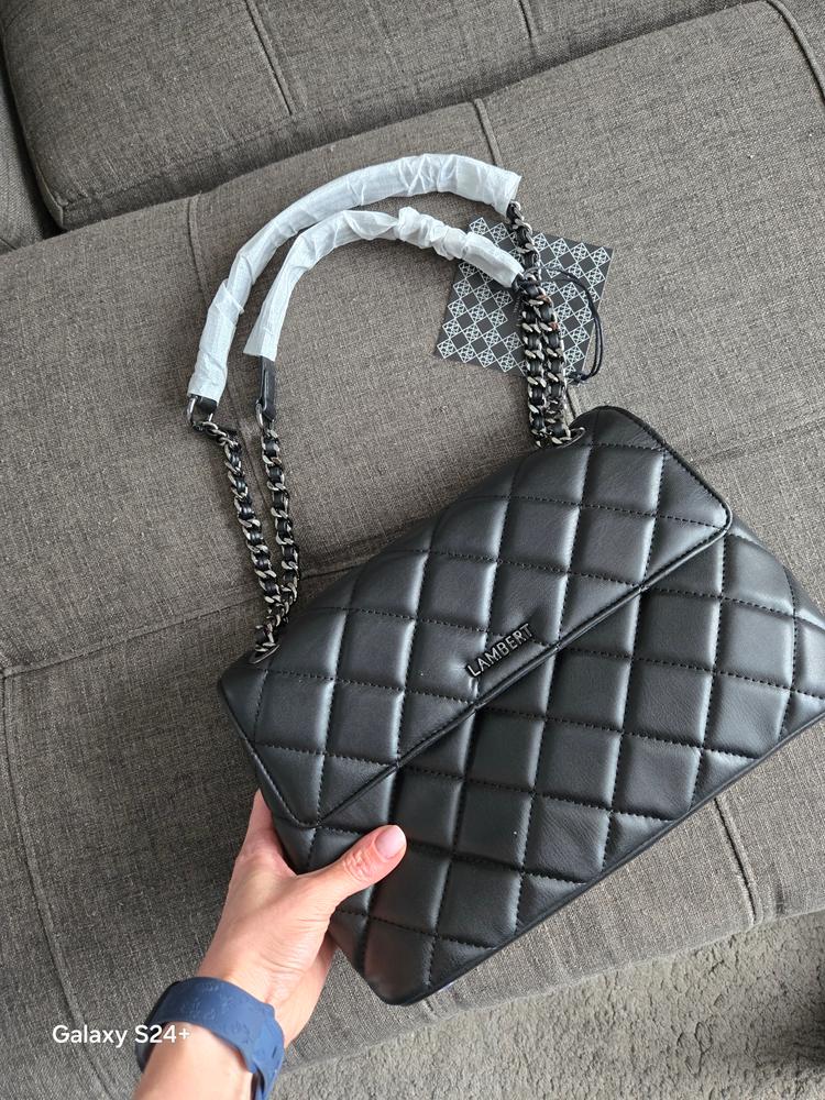 Le Sofia - Sac à main 2-en-1 matelassé en cuir vegan noir - Customer Photo From Olga 