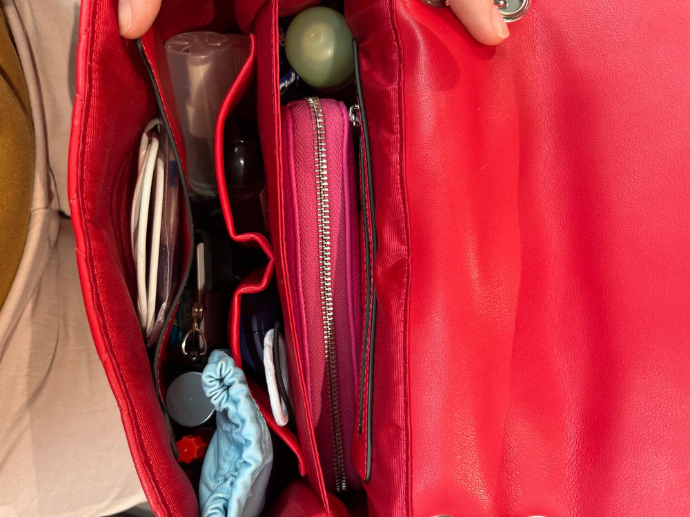 Le Sofia - Sac à main 2-en-1 matelassé en cuir vegan cherry - Customer Photo From Cindy Fex