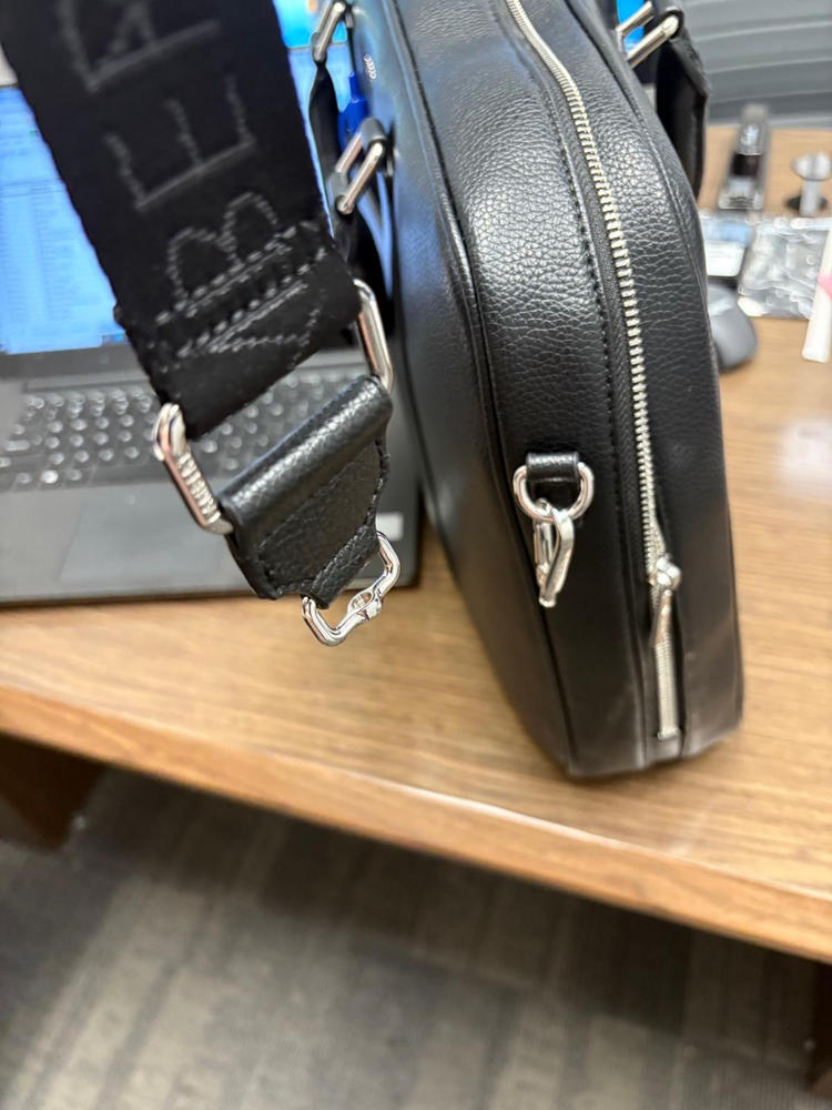 Le Noah - Mallette 2-en-1 en cuir vegan noir - Customer Photo From 