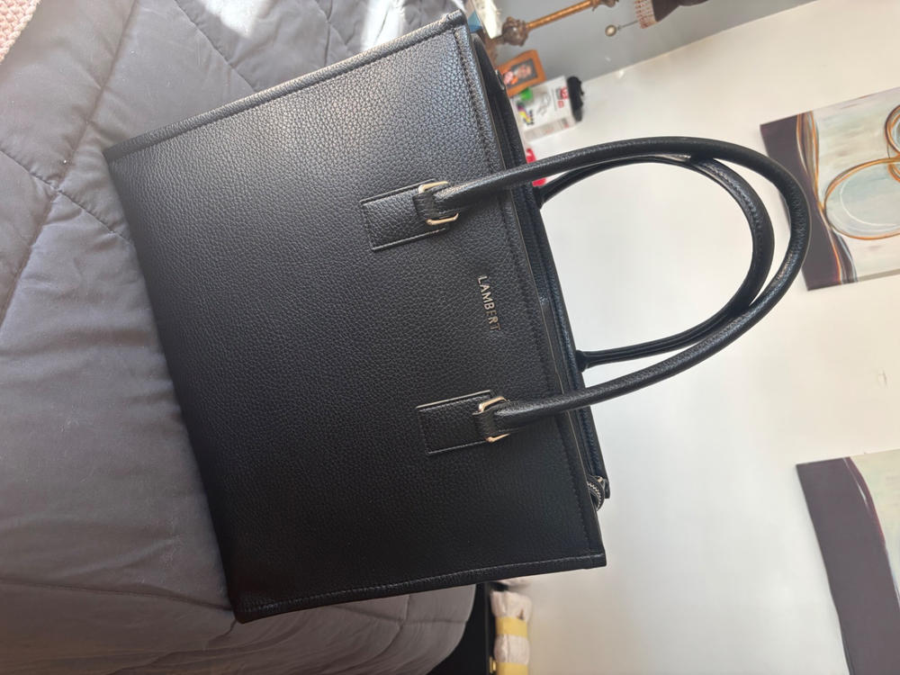 Le Valentina - Sac fourre-tout 2-en-1 en cuir vegan noir - Customer Photo From Isabelle Deschamps