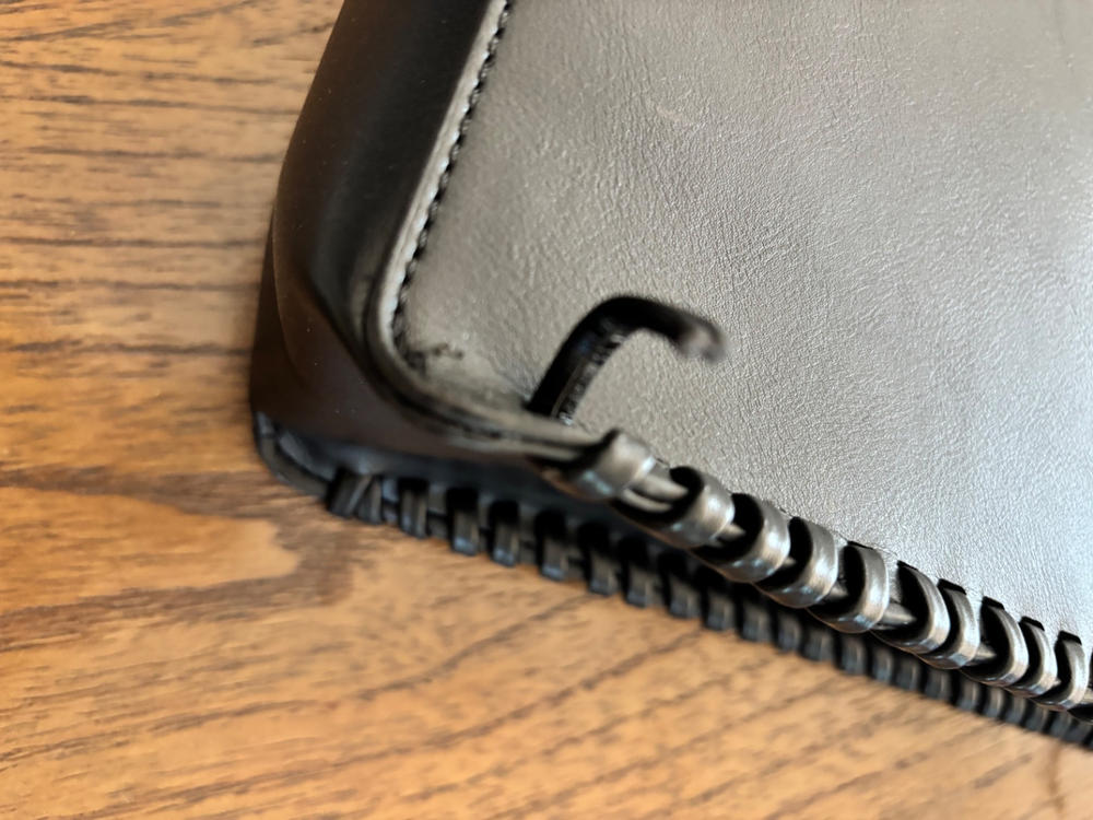 Le Claudia - Sac à main 2-en-1 en cuir vegan noir - Customer Photo From nathalie Massie
