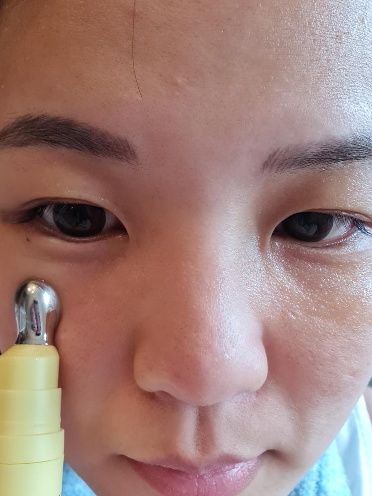 Jung Beauty Probiotics Firming & Brightening Eye Serum - Customer Photo From Miki T.