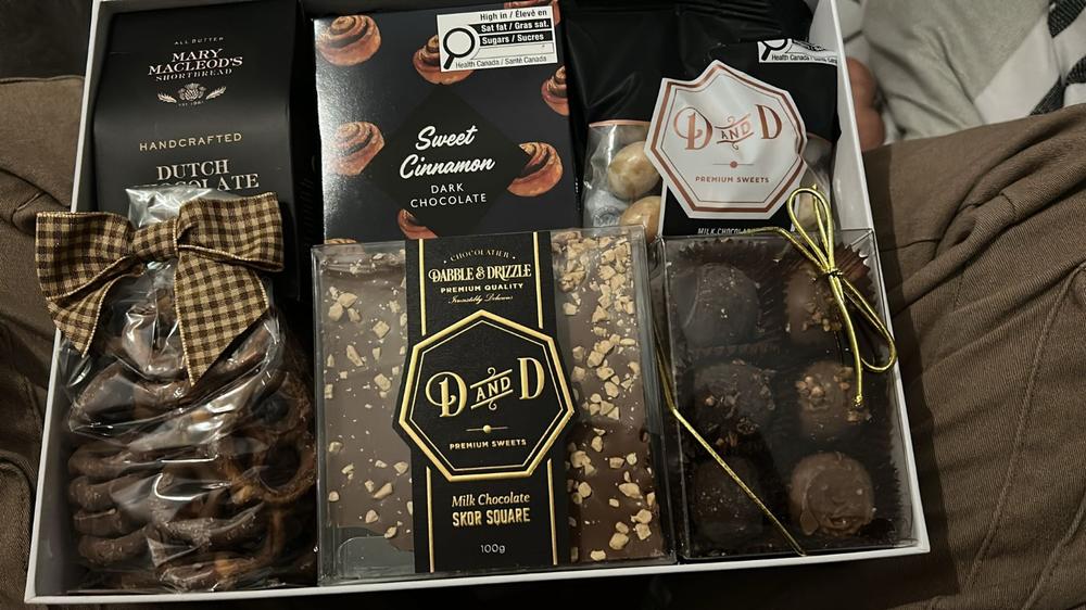 Assorted Chocolate Box with Cookies &Truffles: Chocolate Delight Assorted Chocolate Box with Cookies &Truffles: Chocolate Delight