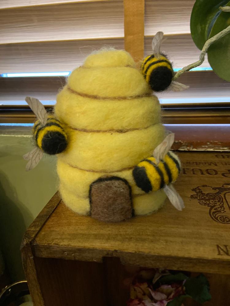 Bee Hive Needle Felting Kit - Customer Photo From Gemma Vanstone