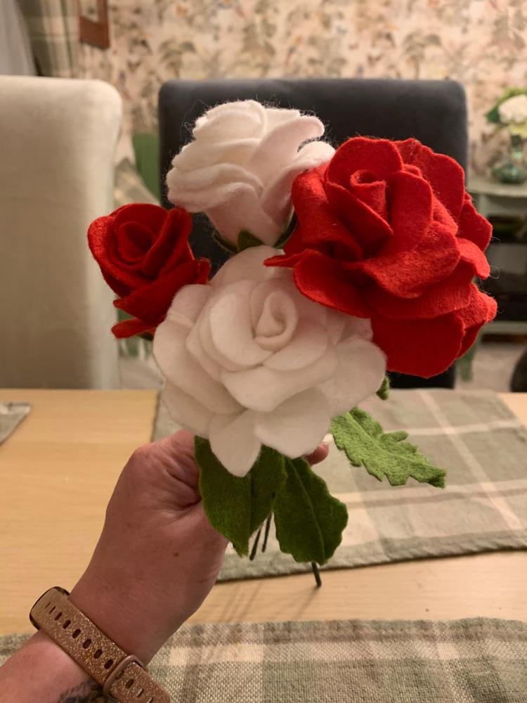 Felt Roses Craft Kit - Customer Photo From Rebecca Share