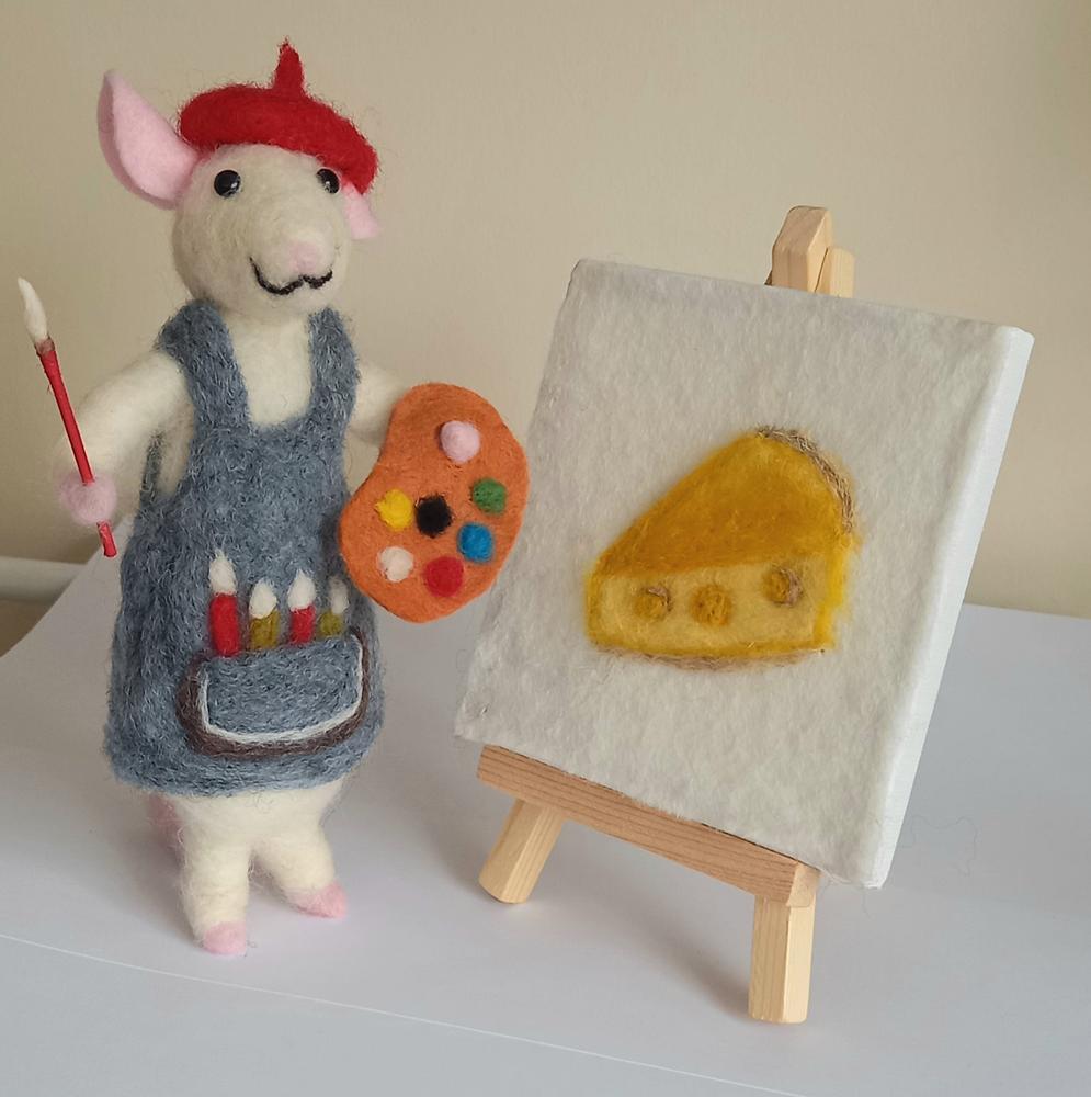 The Artist Mouse Needle Felting Craft Kit - Customer Photo From Debbie Bode