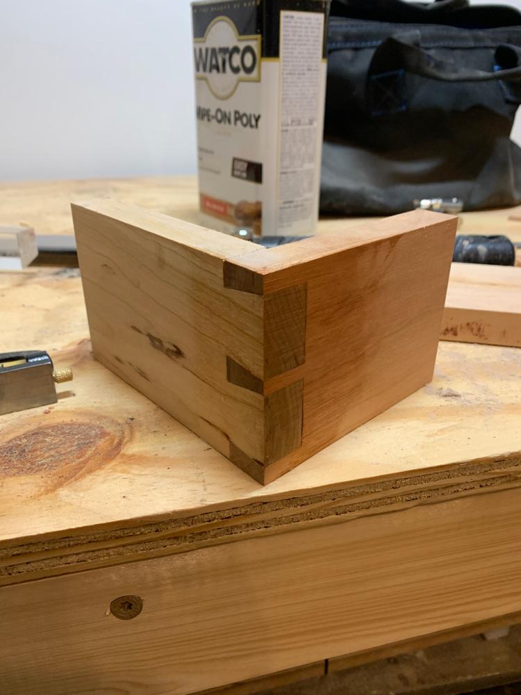 6:1 Clear Urethane Katz-Moses Magnetic Dovetail Jig and 90 Degree Cros