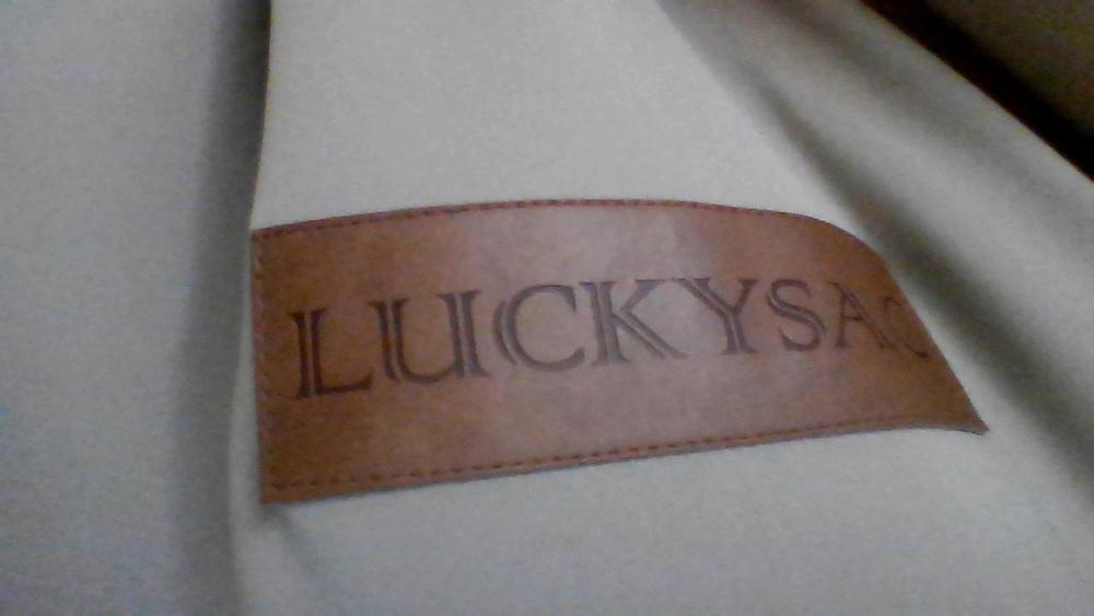 פוף לייקרה קרם - Customer Photo From אילה