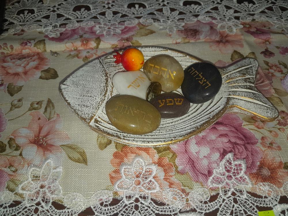 דג המשאלות - מגש עץ ואבני ברכה - Customer Photo From Anonymous