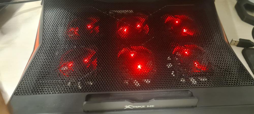 משטח קירור למחשב נייד דגם FN-811 מבית XtrikeMe - Customer Photo From Anonymous