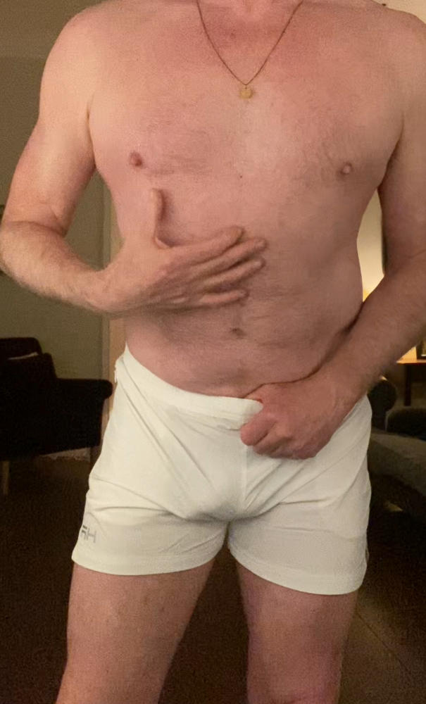 Sprint 3.5" Shorts - White - Customer Photo From Robert