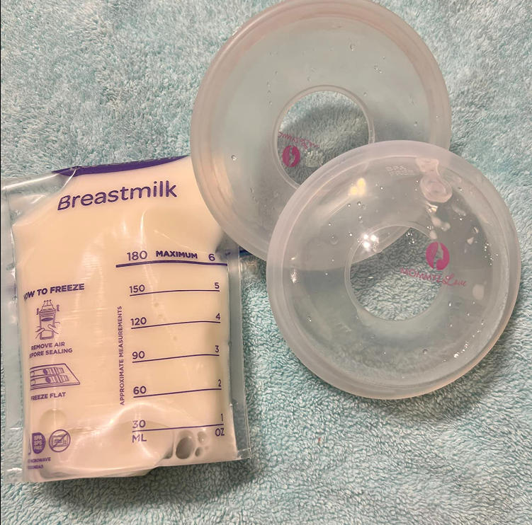 Mommyz Love Breast Shell & Milk Catcher for Breastfeeding Relief - Wit