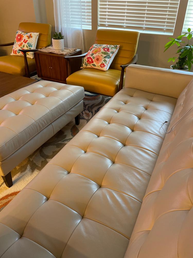Laura Leather Sofa Scandinavian Designs