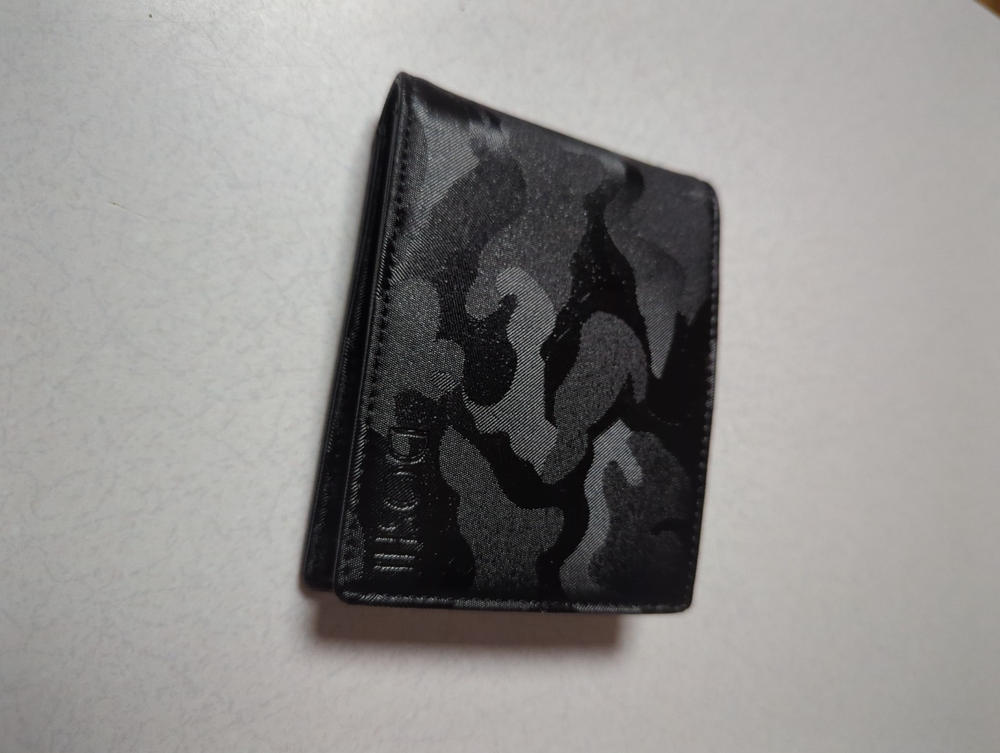 Slim Vegan Wallet w/ ID sleeve - Customer Photo From Hayden Frechette