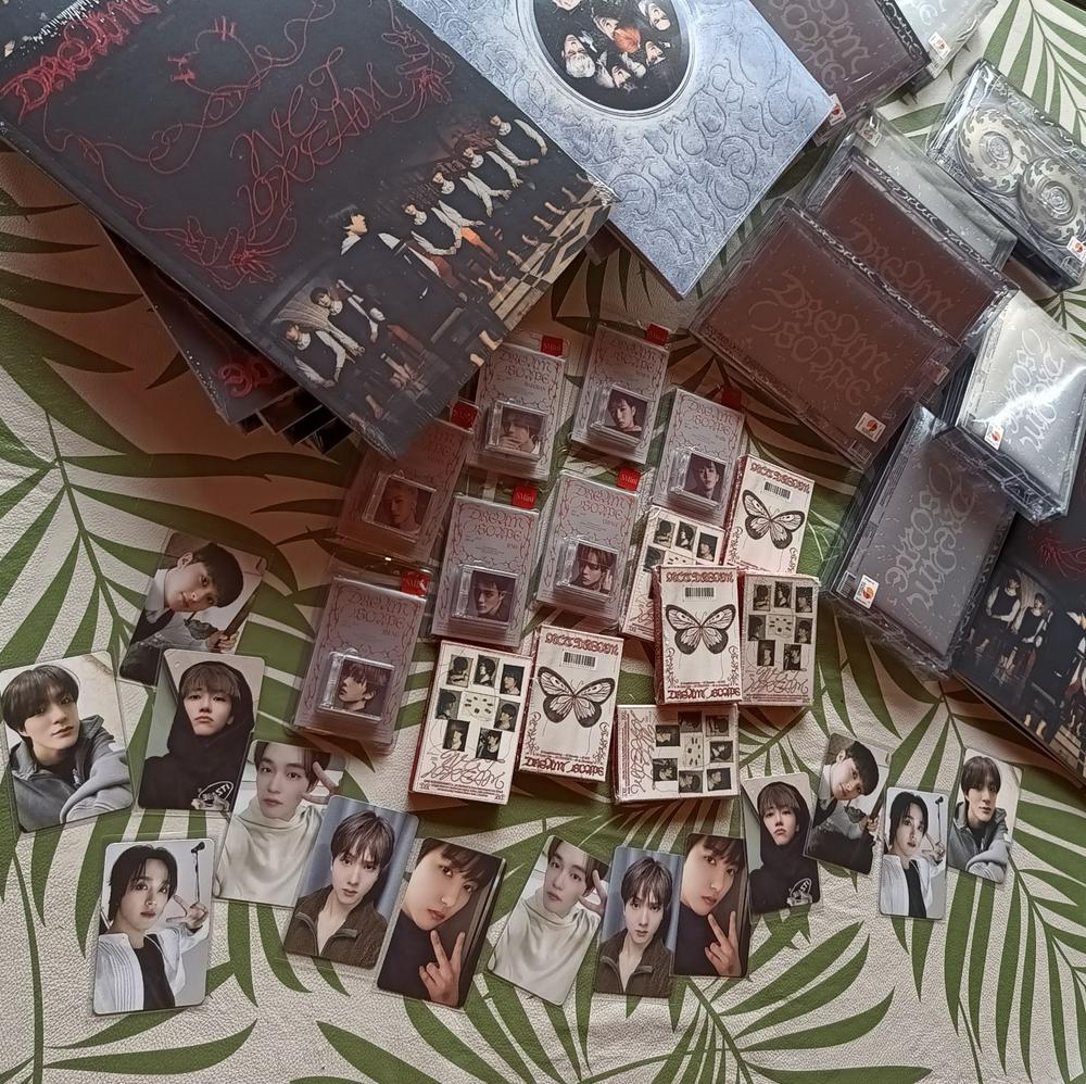 NCT DREAM - 5th Mini Album DREAM( )SCAPE