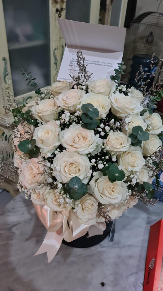 White Elysian Bloom Box - Customer Photo From Neni Shriver