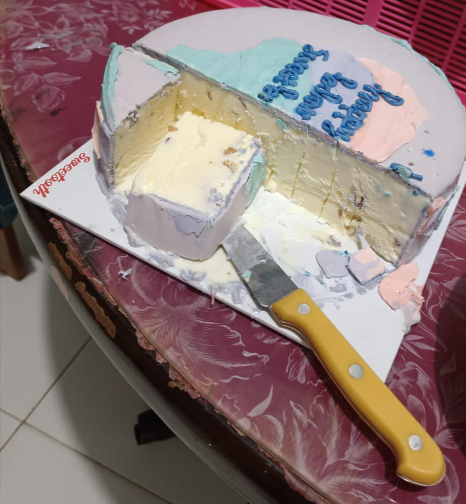 Sweetooth Aesthetic Ice Cake - Customer Photo From Elisa Elisa