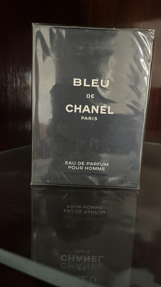 bleu-de-chanel-eau-de-parfum-bottle – 7 Miles to Paris – Lifestyle und Mode  Blog für Männer