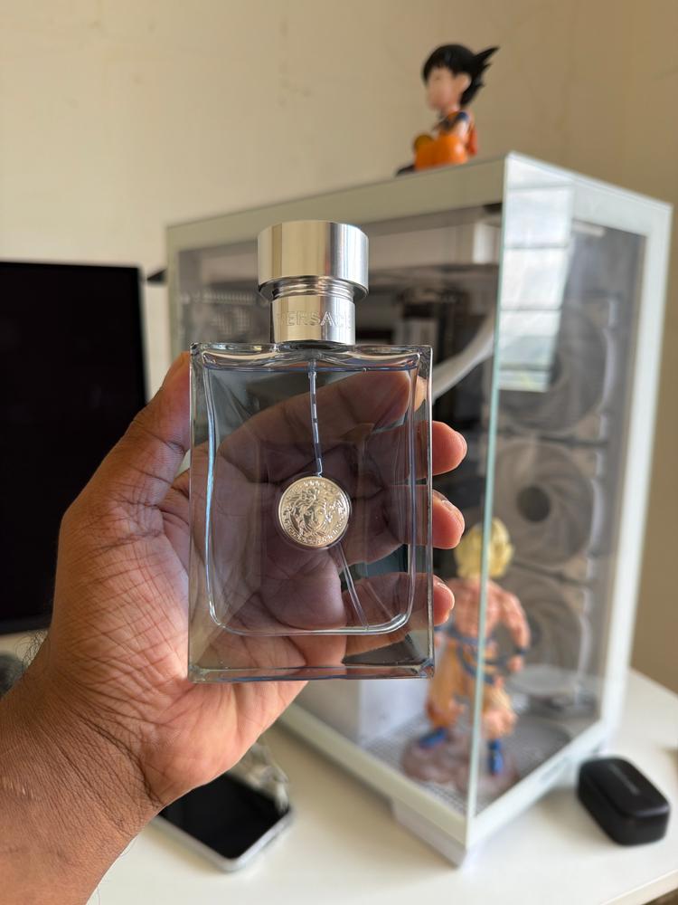 Versace Pour Homme Eau de Toilette for Men - Customer Photo From Sumeet Murugeshan