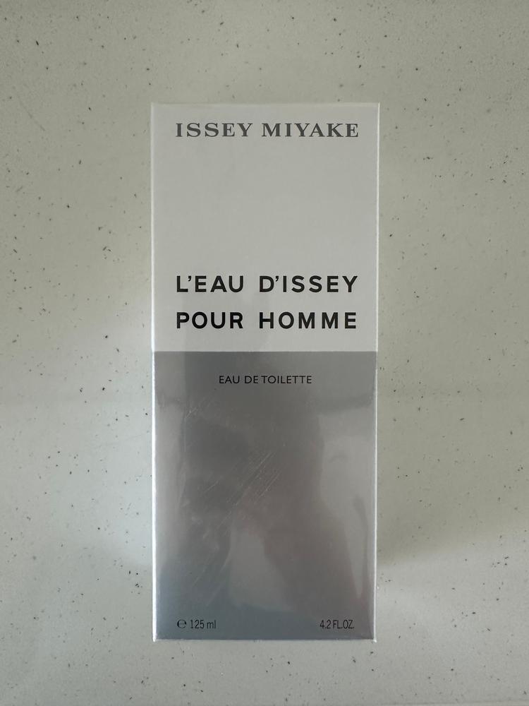Issey Miyake L