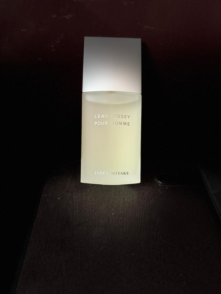 Issey Miyake L